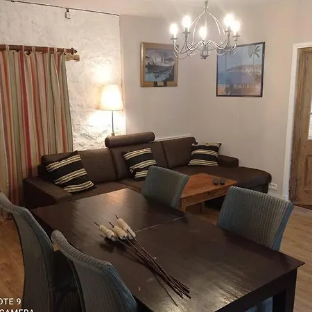 Apartment Grand 4 Etoiles A 800m De La Mer